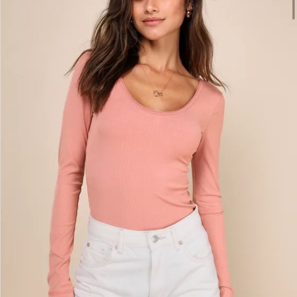 Dusty rose pink ribbed knit long sleeve top